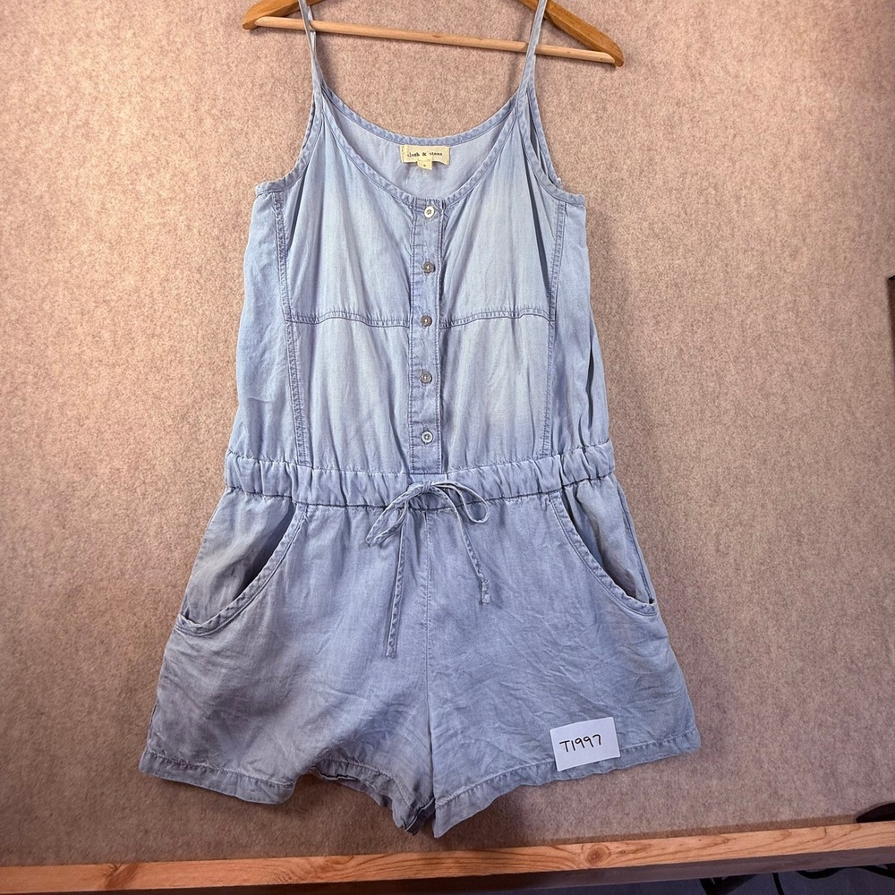 Cloth & Stone Blue Chambray Button Front Romper Small Elastic Waist Pockets‎